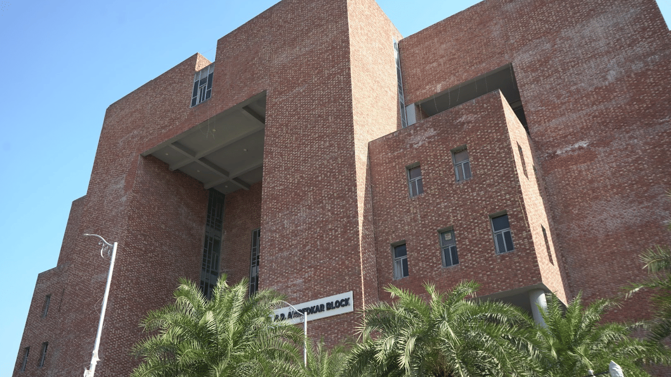 CGC University, Mohali Academic Building and Auditorium photo 10